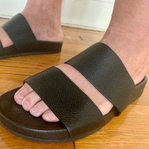 VINCE 2 Georgie Two Band Slide Sandals Leather 7.5